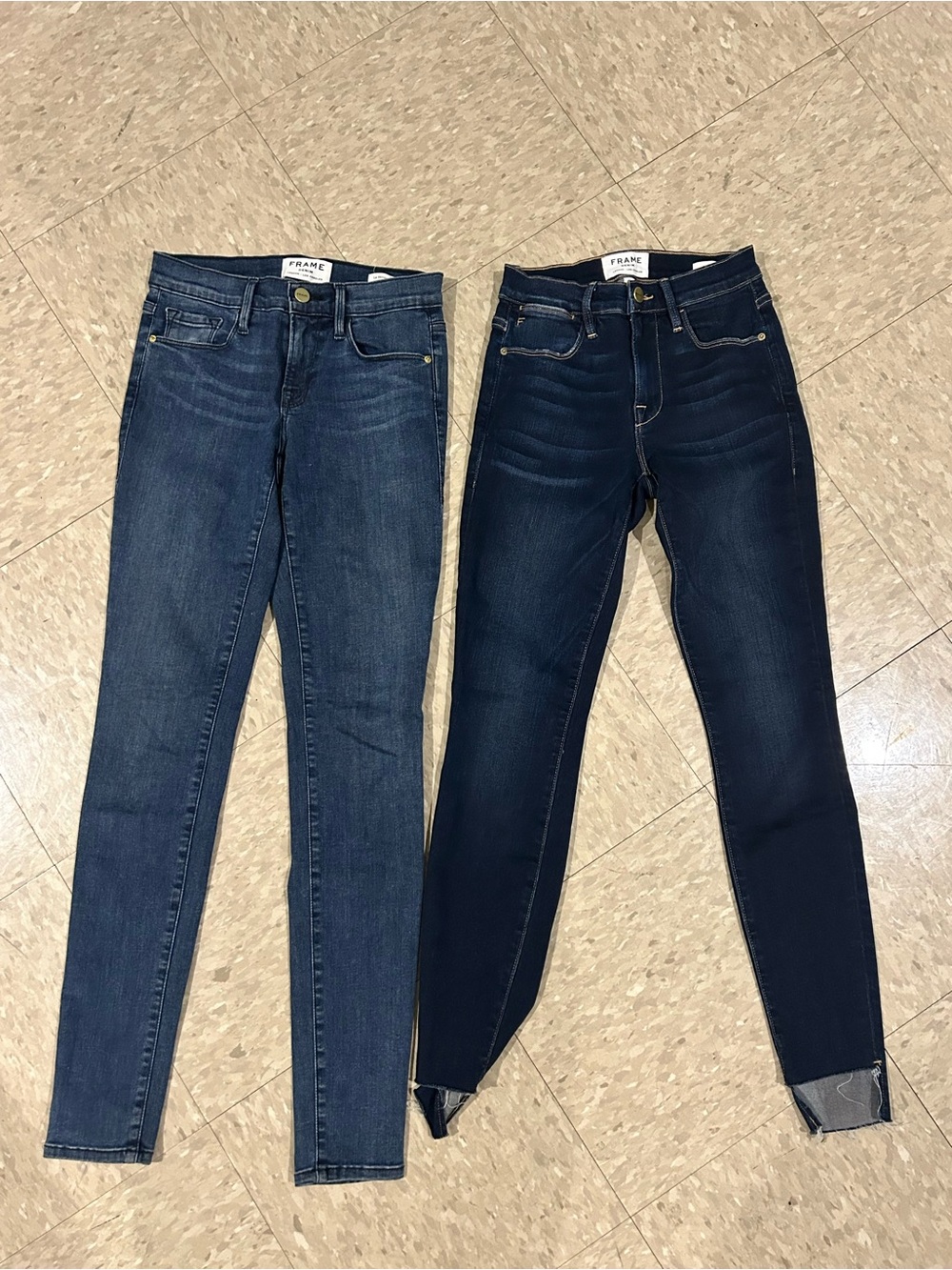 2 pair Frame Denim Women’s Mid-Rise Skinny Jeans - Dark and Medium Blue size 24